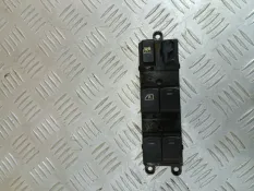 Блок управления стеклоподъемниками Nissan Navara (D40) 2004-2015 2008 25401EB30B 2.5 D YD25DDTI