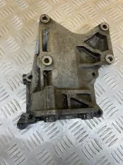 Кронштейн двигателя Mitsubishi L200 (2006-2015) 2010 ПИКАП 2.5 D 4D56