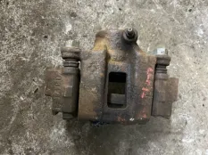 Суппорт задний левый Toyota Land Cruiser Prado 120 (2002-2009) 2004 4775034030 3.0 D 1KDFTV