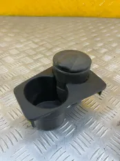 Подстаканник Mitsubishi L200 (2006-2015) 2011 ПИКАП 2.5 D 4D56