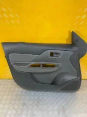 Обшивка двери передняя левая Toyota Land Cruiser Prado 150 (2009-2023) 2012 6762060P10C0 ВНЕДОРОЖНИК 3.0 D 1KDFTV