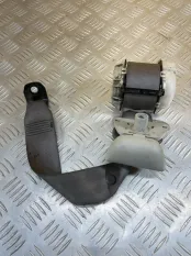 Ремень безопасности Toyota Hilux (2005-2015) 2013 7L7930 ПИКАП 2.5 D 2KDFTV