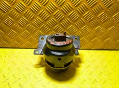 Подушка крепления двигателя Toyota Land Cruiser Prado 150 (2009-2023) 2012 1236130141 ВНЕДОРОЖНИК 3.0 D 1KDFTV, левая