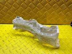 Кронштейн блока управления двигателем Toyota Land Cruiser Prado 150 (2009-2023) 2012 8287760010 ВНЕДОРОЖНИК 3.0 D 1KDFTV