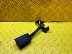 Ответная часть ремня безопасности Toyota Land Cruiser Prado 150 (2009-2023) 2012 1065897 ВНЕДОРОЖНИК 3.0 D 1KDFTV
