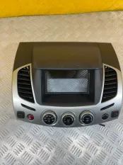 Рамка под магнитолу Mitsubishi L200 (2006-2015) 2012 MN179800ZZ 2.5 D 4D56