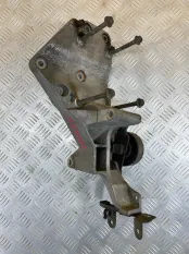 Кронштейн генератора Nissan Pathfinder (R51M) 2004-2013 2007 ВНЕДОРОЖНИК 2.5 D YD25