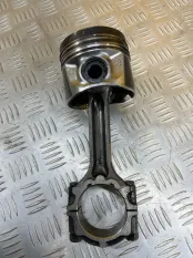 Поршень с шатуном Nissan Pathfinder (R51M) 2004-2013 2007 ВНЕДОРОЖНИК 2.5 D YD25
