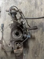 Кулак поворотный левый Mitsubishi L200 (2006-2015) 2011 MR992377 ПИКАП 2.5 D 4D56