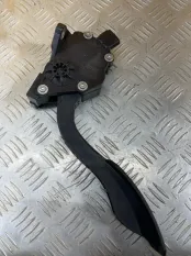 Педаль газа Toyota Land Cruiser 200 (2008-2021) 2008 7811060020 ВНЕДОРОЖНИК 4.5 D 1VDFTV