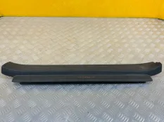 Накладка на порог внутренняя передняя левая Toyota Land Cruiser Prado 150 (2009-2023) 2014 6792060040 ВНЕДОРОЖНИК 3.0 D 1KDFTV