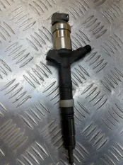 Форсунка Toyota Land Cruiser Prado 150 (2009-2023) 2016 2367030C10