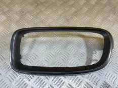 Молдинг решетки радиатора BMW 3-й серии (F30) (2011-2015) 2012 51137255411