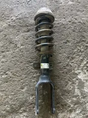 Амортизатор передний левый Volkswagen Amarok (2010-2016) 2010 2H0413031K ПИКАП 2.0 D CDBA