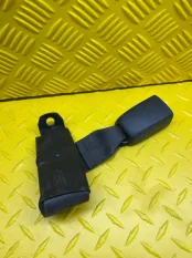 Ответная часть ремня безопасности Toyota Rav 4 (XA30) (2005-2014) 2006 E034501 2.0 I 1AZFE