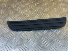 Накладка на порог внутренняя задняя правая Toyota Rav 4 (XA30) (2005-2014) 2006 6791542030 2.0 I 1AZFE