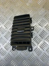 Дефлектор обдува салона Nissan Navara (D40) 2004-2015 2012 687515X00A 2.5 D YD25DDTI