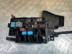 Блок предохранителей Toyota Rav 4 (XA30) (2005-2014) 2006 2.0 I 1AZFE
