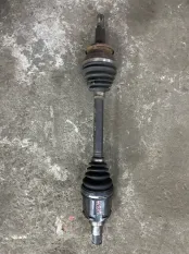 Полуось передняя левая (приводной вал, ШРУС) Toyota Rav 4 (XA30) (2005-2014) 2006 4342042180 2.0 I 1AZFE