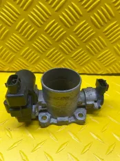 Заслонка дроссельная Toyota Hilux (2005-2015) 2014 1923002010 3.0 D 1KDFTV