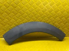 Молдинг крыла заднего правого Land Rover Freelander I 1997-2006 2002 DFK10050