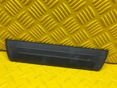 Накладка на порог внутренняя задняя правая Toyota Hilux (2015-2021) 2018 67915KK010
