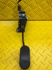 Педаль газа Toyota Hilux (2015-2021) 2018 78110OK040