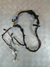 Проводка двери Toyota Hilux (2005-2015) 2014 821520K710H ПИКАП 2.5 D 2KDFTV