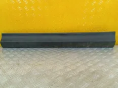 Молдинг двери передней правой Toyota Rav 4 (CA40) (2012-2019) 2014 ВНЕДОРОЖНИК 2.2 D