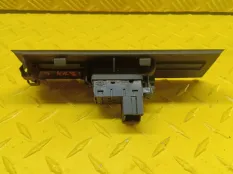 Кнопка стеклоподъемника переднего левого Nissan Navara (D40) 2004-2015 2010 2.5 D YD25DDTI