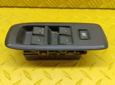 Блок управления стеклоподъемниками Ford Ranger III (2011-2019) 2018 EB3T14A132AD 2.2 D ZSD422