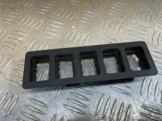 Накладка декоративная на торпедо Toyota Sequoia II 2008 - 2022 2013 5.7 I 3URFE
