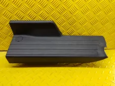Накладка на порог внутренняя задняя правая Toyota Sequoia II 2008 - 2022 2013 679170C040RH 5.7 I 3URFE