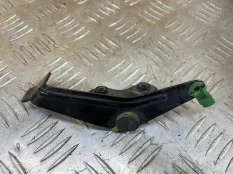 Кронштейн крепления замка капота Toyota Sequoia II 2008 - 2022 2013 5.7 I 3URFE