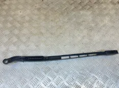 Щеткодержатель (поводок стеклоочистителя, дворник) Toyota Sequoia II 2008 - 2022 2013 852100C021 5.7 I 3URFE