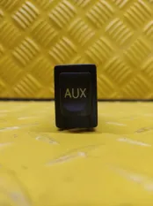 Разъем AUX / USB Toyota Tundra II (2006-2022) 2014