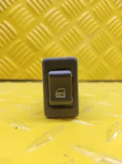 Кнопка центрального замка Nissan CABSTAR V (2006-2014) 2007 ГРУЗОВОЙ 2.5 D YD25DDTI