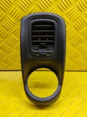 Подстаканник Nissan CABSTAR V (2006-2014) 2007 68420MB400 ГРУЗОВОЙ 2.5 D YD25DDTI, правый