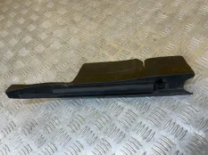 Уплотнитель Toyota Rav 4 (XA50) (2018-н.в.) 2019 5338842040 2.5 I A25AFXS, правый