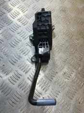 Педаль газа Toyota Rav 4 (XA50) (2018-н.в.) 2019 7811042070 2.5 I A25AFXS