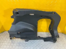 Пластик багажника Toyota Rav 4 (XA50) (2018-н.в.) 2019 6473042150 2.5 I A25AFXS