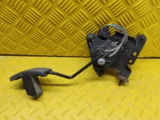 Педаль газа Nissan CABSTAR V (2006-2014) 2007 18005MB400 ГРУЗОВОЙ 2.5 D YD25DDTI