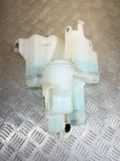 Бачок омывателя Toyota Rav 4 (XA50) (2018-н.в.) 2019 060851665 2.5 I A25AFXS