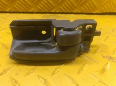 Ручка двери внутренняя передняя правая Toyota Hilux (2005-2015) 2007 692050D070 ПИКАП 3.0 D 1KDFTV