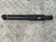 Амортизатор передний Nissan Navara (D22) 1998-2007 2004 20005 ПИКАП 2.5 D YD25