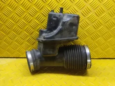 Патрубок воздушного фильтра Toyota Sequoia II 2008 - 2022 2013 178800S010 5.7 I 3URFE