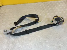 Ремень безопасности с пиропатроном Toyota Hilux (2015-2021) 2017 2.4 D 2GDFTV