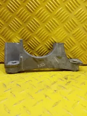 Кронштейн двигателя Toyota Rav 4 (XA50) (2018-н.в.) 2019 2.5 I A25AFXS