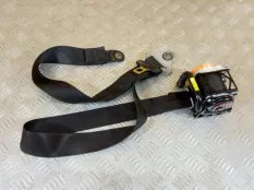 Ремень безопасности с пиропатроном Toyota Hilux (2015-2021) 2017 2.4 D 2GDFTV
