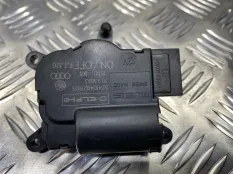 Моторчик заслонки печки Volkswagen Amarok (2010-2016) 2012 52411483 2.0 D CDCA